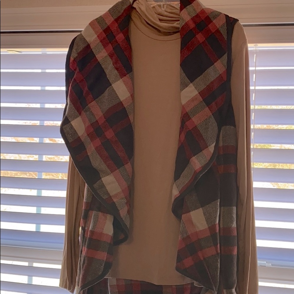 Checkered Vest size L